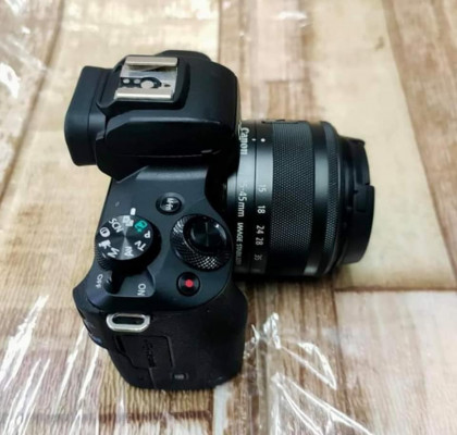 Canon Eos M50 Mirrorless Camera