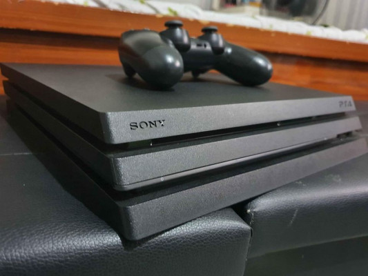 Sony playstation 4 pro
