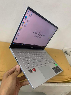 ACER SWIFT 3 RYZEN 5 💻 8GB RAM 512GB SSD