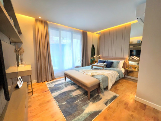 Coastal Luxe Themed Townhouse in Acacia Estates