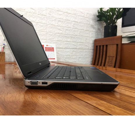 DELL LATITUDE