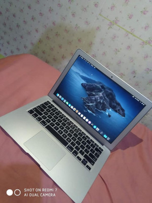 MacBook air 2017 1.8GHz 8gb Ram /13inch. Php: 25,000 free delivery