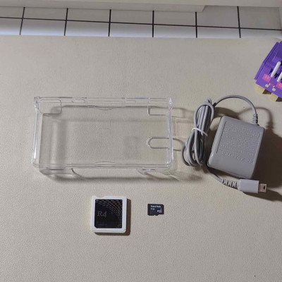 Pink Nintendo ds lite