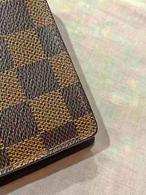 Authentic Louis Vuitton Damier Ebene Braza Wallet