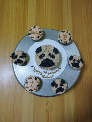 Cake for pets
