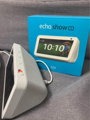 Amazon Echo Show 5 (Alexa)