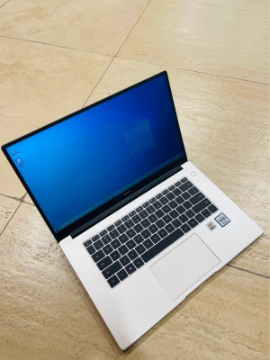 HUAWEI MATEBOOK D15 CORE i5 10TH GEN. 8GB RAM 512GB SSD STORAGE