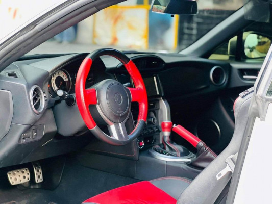 2019 Toyota commuter deluxe