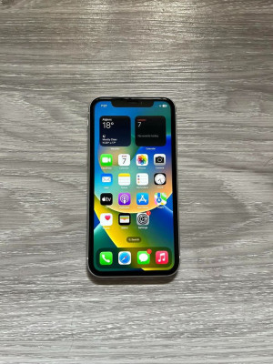 iPhone Xr 128gb FU ANY SIM