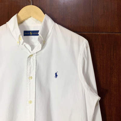 Ralph Lauren Button down long sleeves gold tag