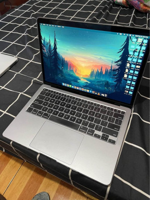 Macbook Air 2020 13inch 256gb