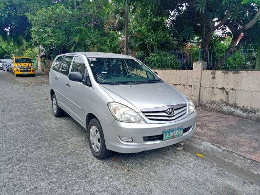 2010 Toyota innova