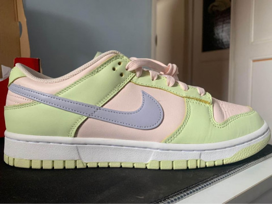 Nike Dunk Low Lime Ice Size 9