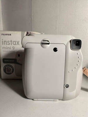 Instax Mini 9 (Smoky White)