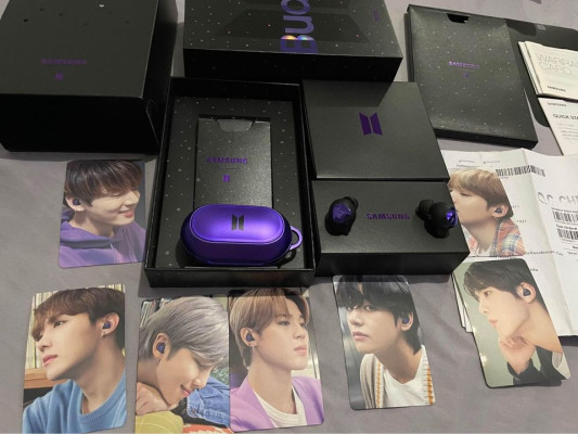 Samsung Galaxy Buds BTS Edition