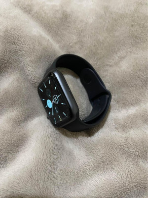 Apple Watch - Series 4 44mm