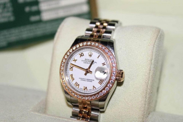 Rolex oyster perpetual datejust 2007 26mm with diamonds