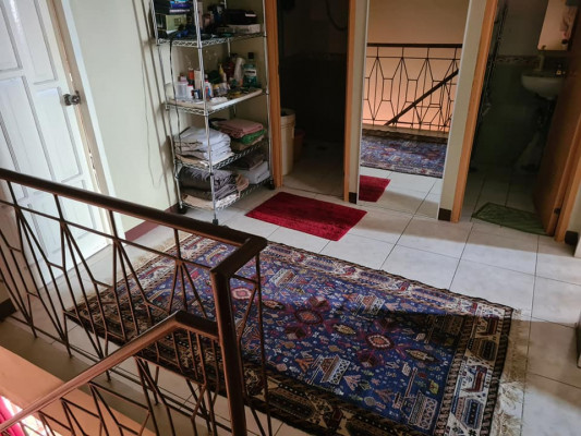 El Rio- townhouse 4 bed 2 cr 2 kitchen