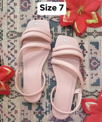 Trendy Flats Sandals Stopper