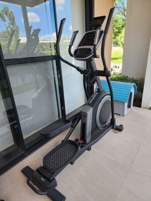 Nordictrack Elliptical Cross Trainer Machine