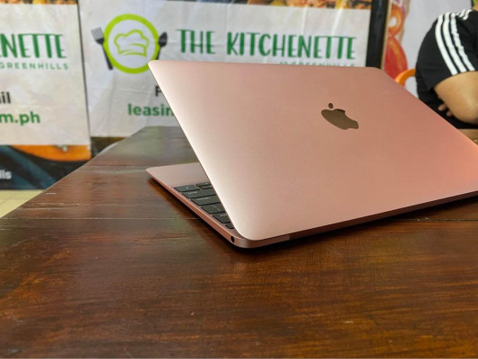 MacBook 12-inch 2017 8GB 256ssd