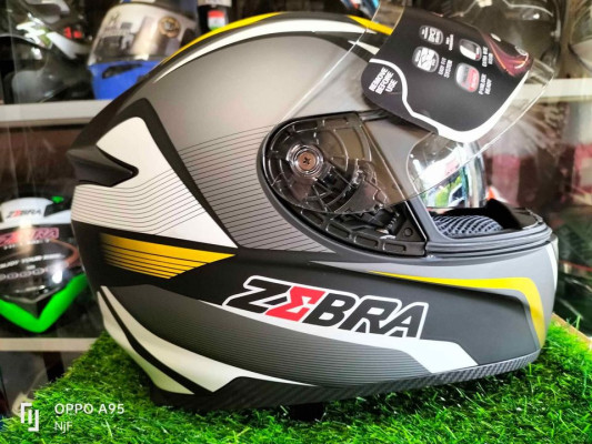 ZEBRA DUAL VISOR HELMET