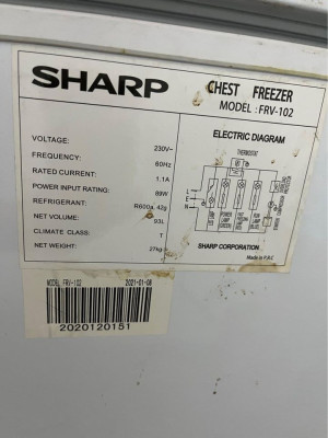 Sharp FRV-102 Chest Type Freezer