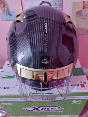 X lite x-803 rs ultra carbon golden edition