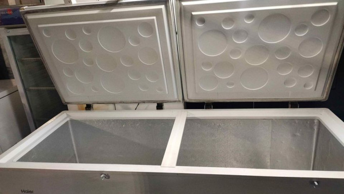 Chest Freezer 2 Door 2nd Hand Good condition For Sale Free Delivery COD Pm me sa