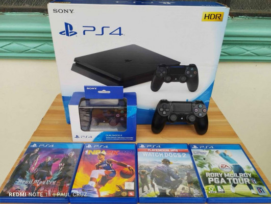 Ps4 Slim 500gb with 2 Original Ds4 V2 Controllers, Games and Accessories