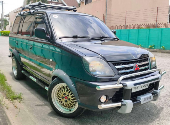 2016 Mitsubishi adventure