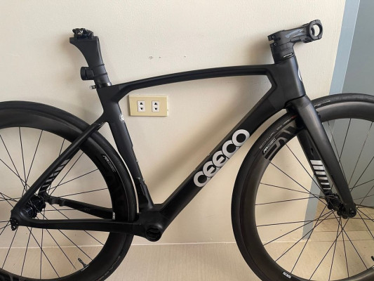 Ceepo stinger black size 52