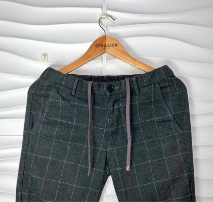 Uniqlo Men's Ankle Pants (Jogger Type) Small