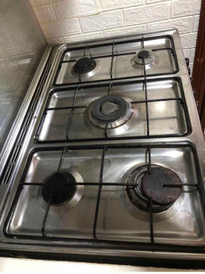 La Germania Gas Range