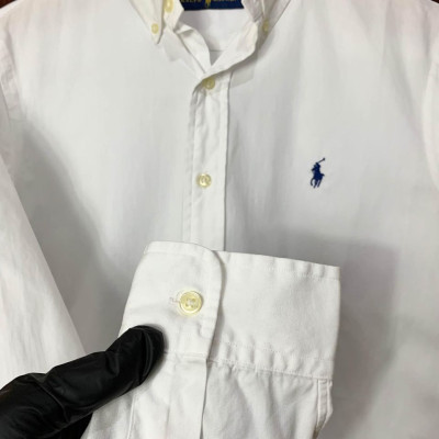 Ralph Lauren Button down long sleeves gold tag