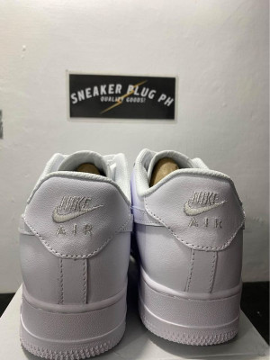 AIR FORCE 1 TRIPLE WHITE