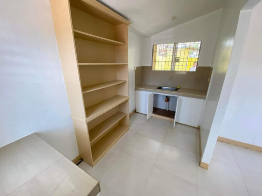 HOUSE AND LOT FOR SALE