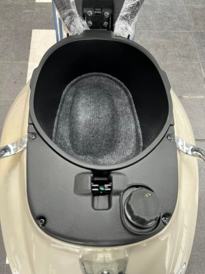 2023 Vespa primavera s150