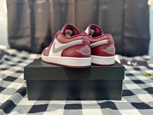 Jordan 1 Low Cherrywood Red / Bordeaux