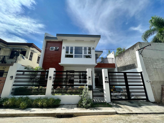 An Attractive and Modern House and Lot for Sale in Vermont Royale, Antipolo
