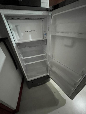 LG Inverter Ref 6 cu. ft 1-Door Refrigerator