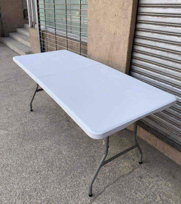 6FT. HEAVY DUTY FOLDING TABLE