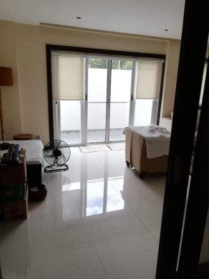 House and Lot For Sale