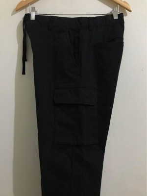 Uniqlo black cargo pants