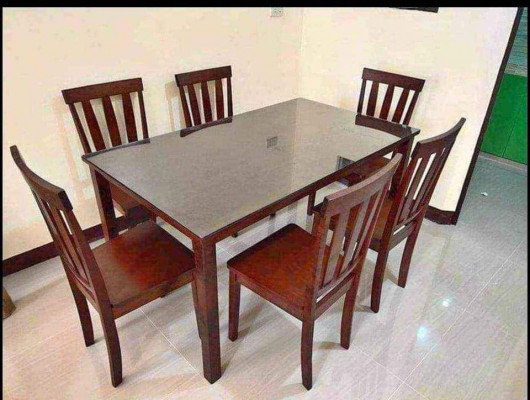 Dinning table