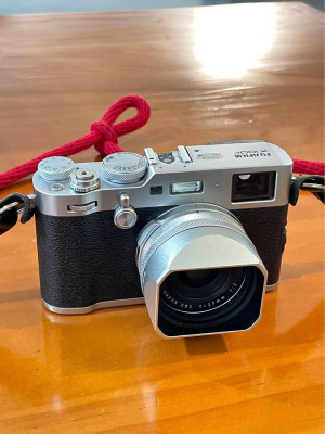 Fujifilm X100F Digital Camera