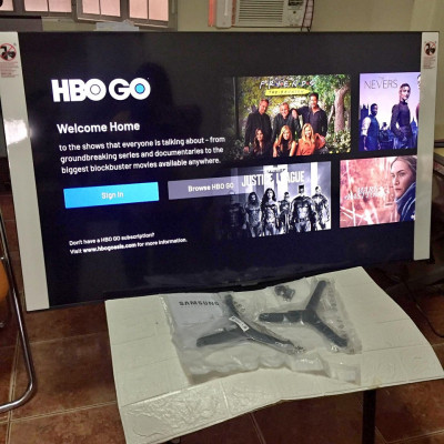 50 INCHES SAMSUNG SMART TV