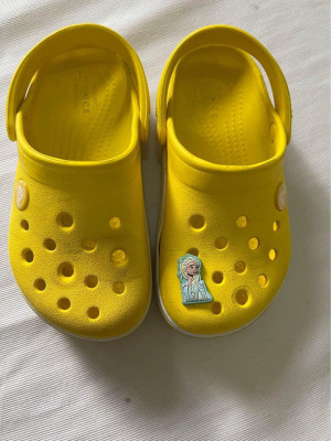 Pre-loved Original Crocs for Kids Size C10