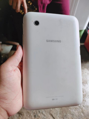 SAMSUNG ORIGINAL TABLET FORSALE !