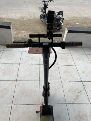 E scooter